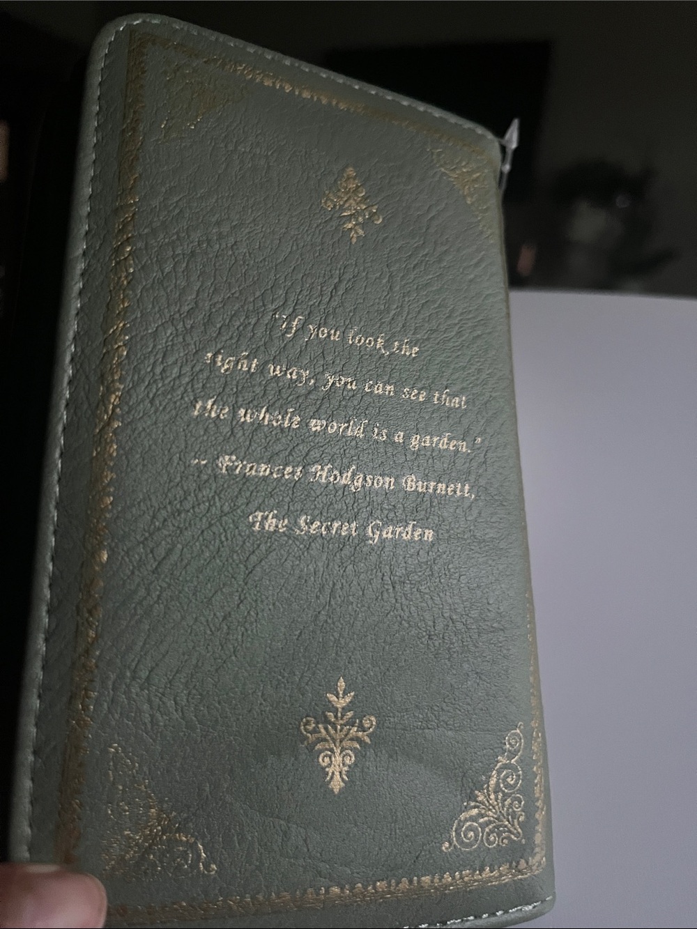 The Secret Garden Wristlet Wallet - Sage Green - Picture 5 of 6